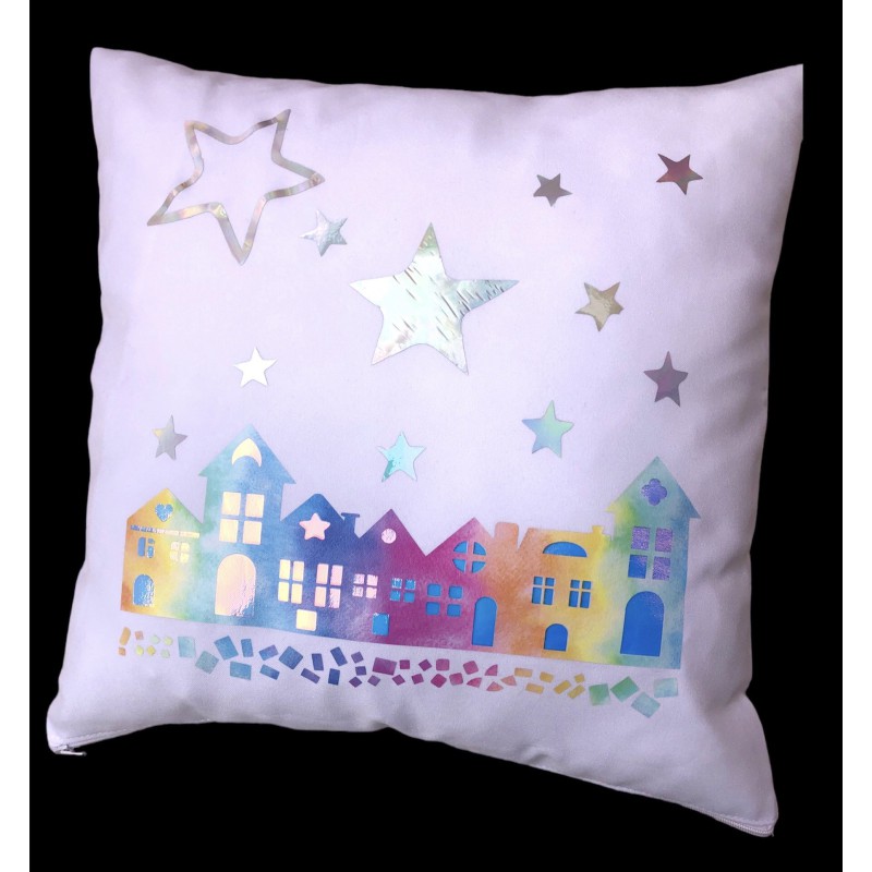 Cojín decorativo. Creado con vinilo textil por luz di weena