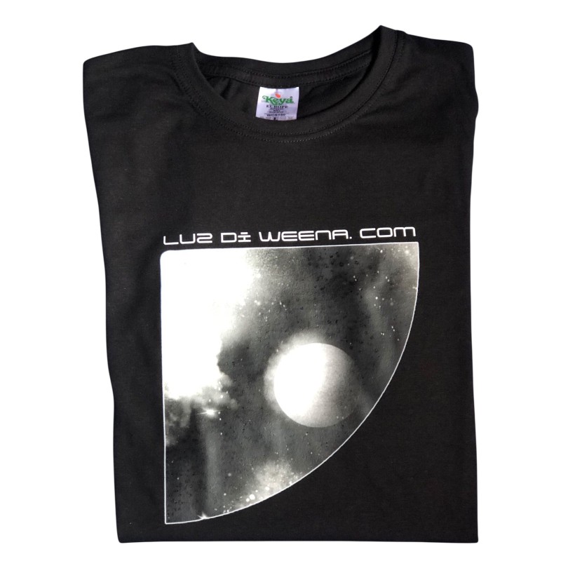 Camiseta La Luna y el universo