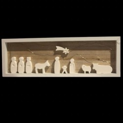 mini belen blanco minimalista con marco de madera y con luces led. pilas incluidas