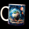 pack universo, taza calidad premium y llavero ilustrado por las dos caras